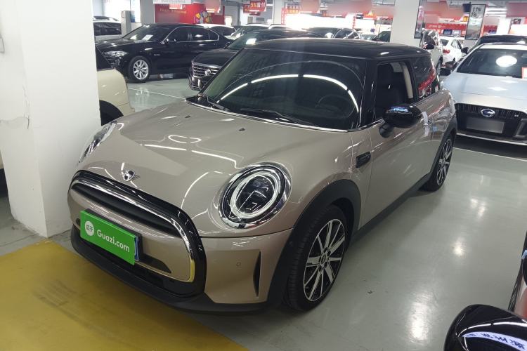 Used MINI MINI 2023 Updated 1.5T COOPER Artist