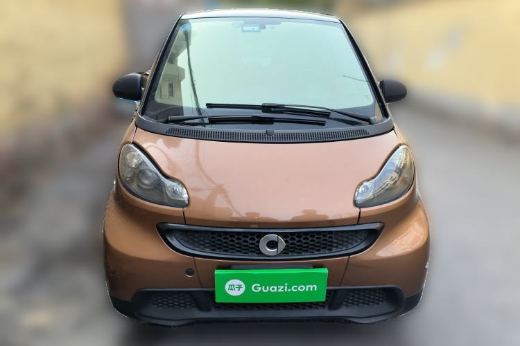 Used  fortwo 2014 1.0 MHD Hardtop New Year Special Edition
