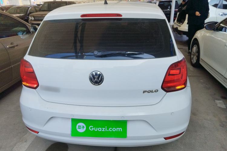 Used Volkswagen Polo 2016 1.4L Manual Fashion Model