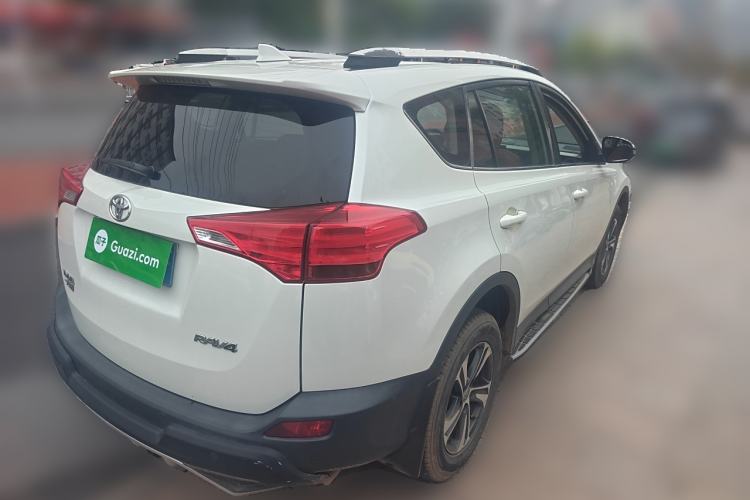 Used Toyota RAV4 2015 2.0L CVT Two-Wheel Drive Fashion Edition
