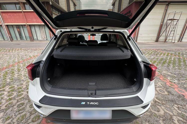 Used Volkswagen T-ROC 2022 280TSI DSG Two-Wheel Drive Elite PLUS
