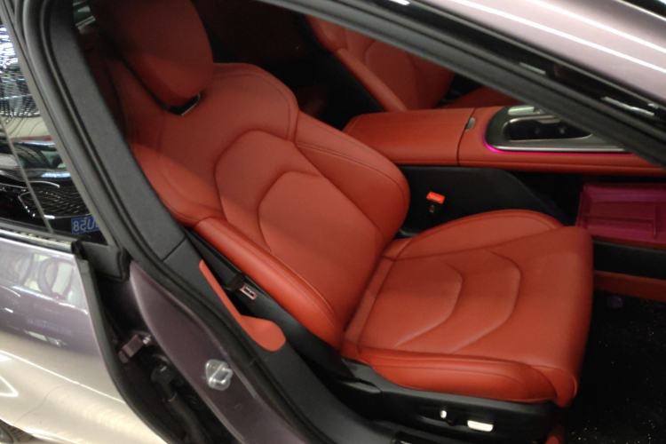 Used  SU7 2024 Rear-Drive Long-Range Intelligent Driving Version
