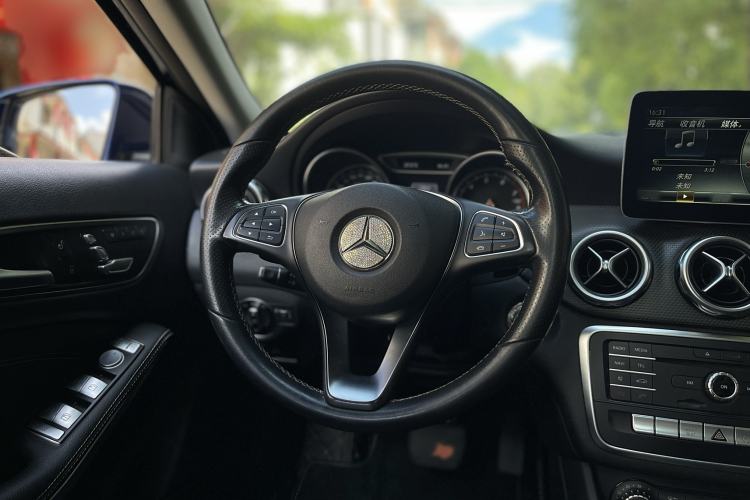 Used Mercedes-Benz GLA 2017 GLA 200 Sport Edition