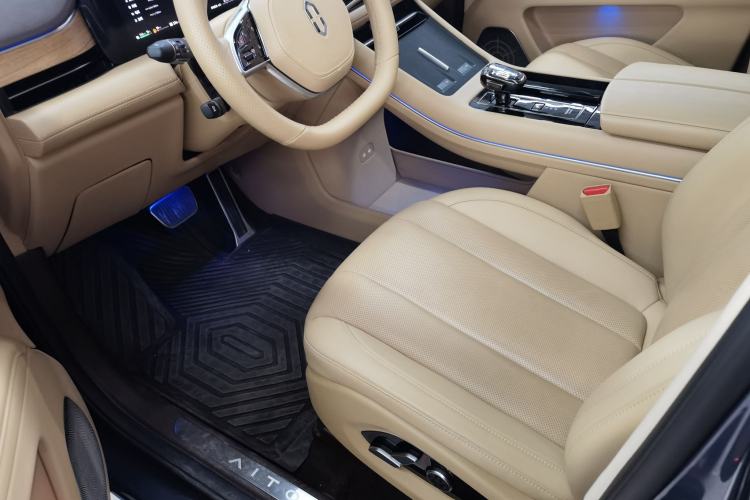 Used Hima AITO M7 2024 1.5T Intelligent Drive Rear-Drive Ultra Version 5 Seats
