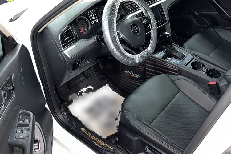 Used Volkswagen Lamando 2019 230TSI DSG Fashion Edition China V Standard
