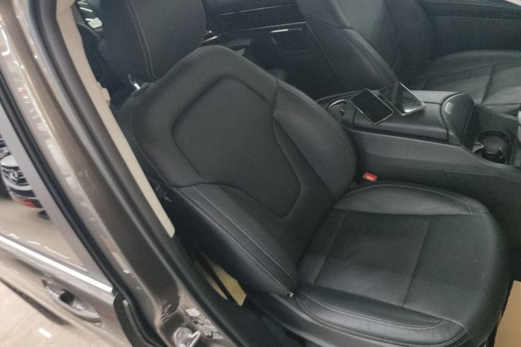 Used Mercedes-Benz V-Class 2017 V 260 L Prestige Extended Edition