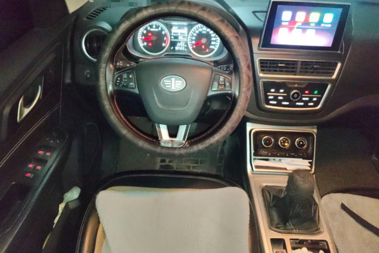 Used Bestune X40 2019 1.6L Manual Luxury Edition China V