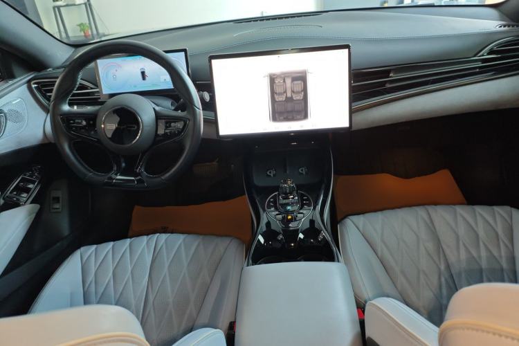 Used BYD Seal 2022 550 km Standard Range Rear-Wheel Drive Prestige Version
