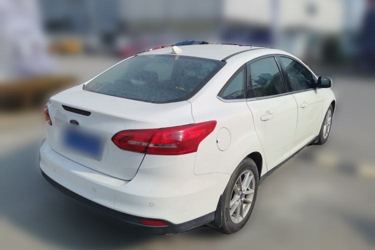 Used Ford Focus 2017 Sedan 1.6L Automatic Fashion Edition Smart Drive Version
