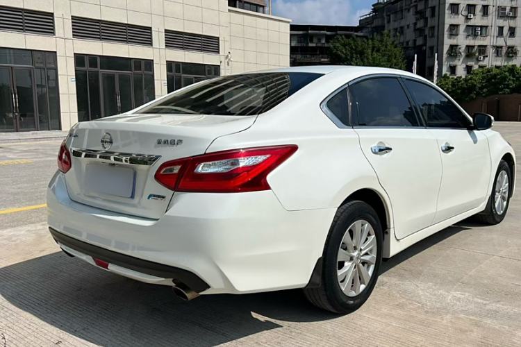 Used Nissan Teana 2016 Revised Version 2.0L XL Comfort Edition
