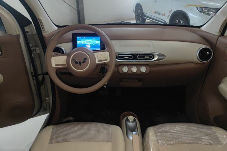 Used Wuling Hongguang MINIEV 2025 Four-Door Version Premium Edition
