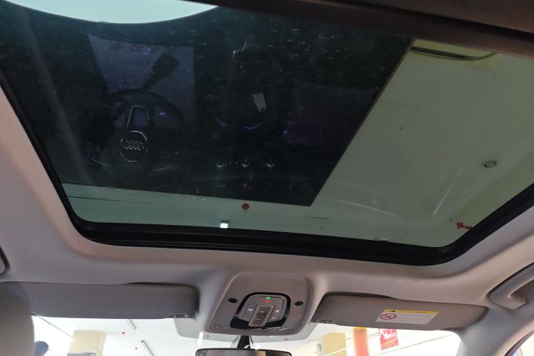 Used Audi A4L 2023 40 TFSI Fashionable and Elegant Version