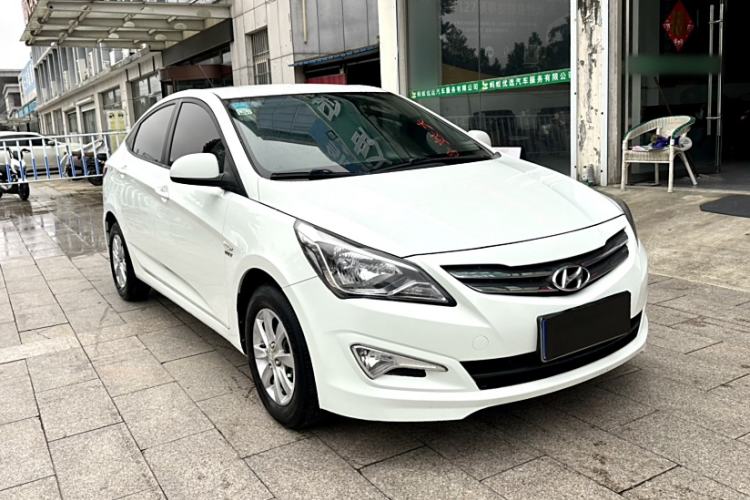 Used Hyundai Verna 2014 1.4L Manual Smart GLS Trim
