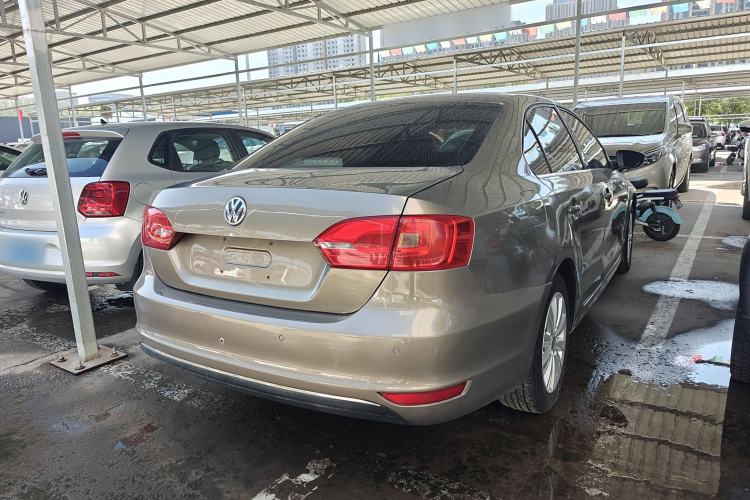 Used Volkswagen Sagitar 2014 1.6L Automatic Comfort Model
