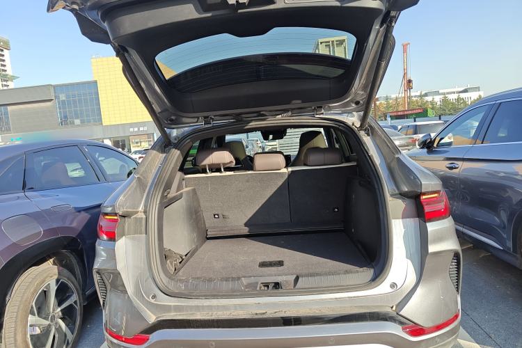 Used BYD Song PLUS New Energy 2025 DM-i Intelligent Driving 160KM Flagship Model
