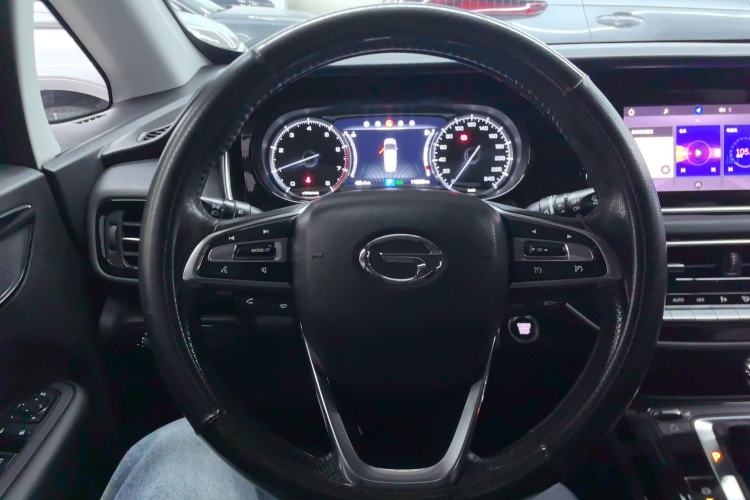 Used GAC Trumpchi M6 2021 270T DCT Luxury Edition (7-seater)