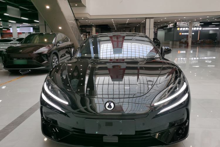 Used Denza Z9GT 2024 1100 Four-Wheel Drive Ultra Version
