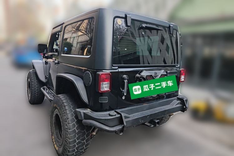 Used  Wrangler 2015 3.6L Rubicon Two-Door Comfort Edition
