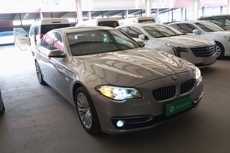 Used BMW 5 Series 2014 525Li Luxury Design Package
