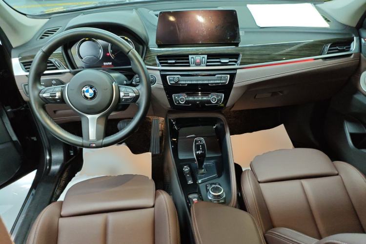 Used BMW X1 2022 xDrive25Li Luxury Model