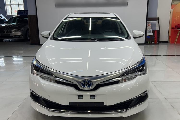 Used Toyota Corolla 2016 Dual-Engine 1.8L E-CVT Elite Edition
