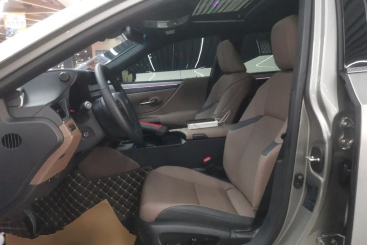 Used Lexus ES 2025 200 Premium Edition