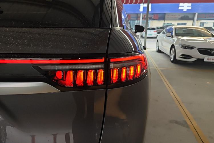 Used Chery Tiggo 9 2023 2.0T Dual-Clutch Two-Wheel Drive Leading Edition 5 Seats