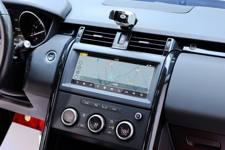 Used Land Rover Discovery 2019 3.0 SC V6 SE
