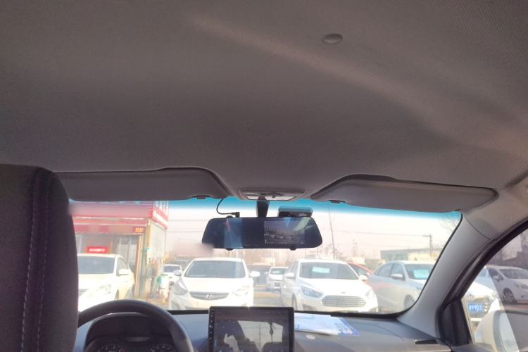 Used Baojun 310 2016 1.2L manual Comfort trim level
