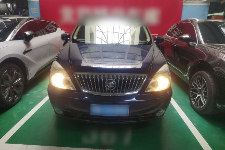 Used Buick GL8 2014 2.4L Classic Edition
