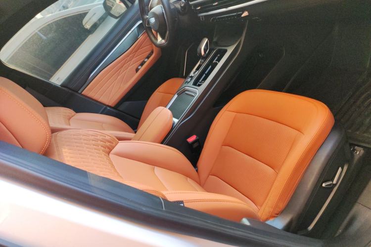 Used Geely Auto Haoyue L 2024 2.0T DCT Flagship Version