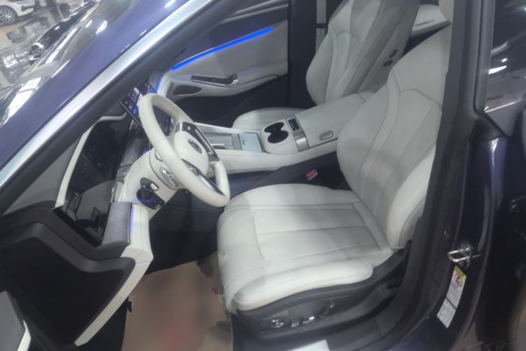 Used Denza Z9 2024 1100 km Four-Wheel Drive Max Version