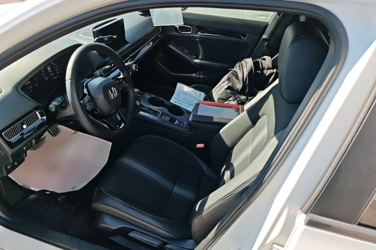 Used Honda Civic 2022 240TURBO CVT Dynamic Edition
