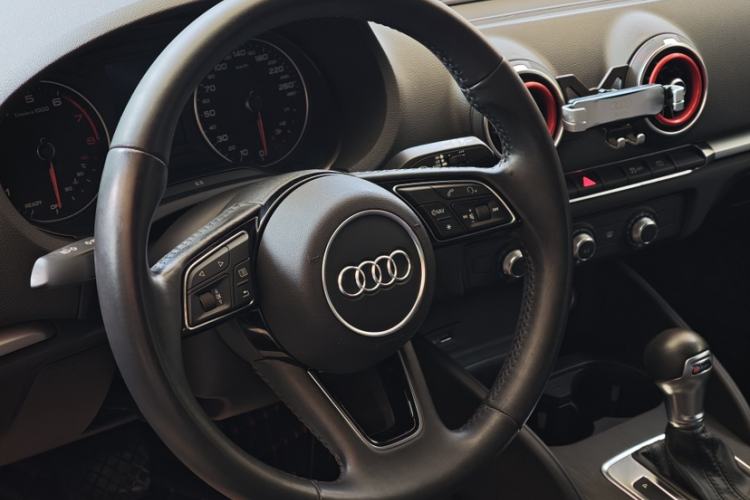 Used Audi A3 2018 30th Anniversary Edition Sportback 35 TFSI Ambition Model