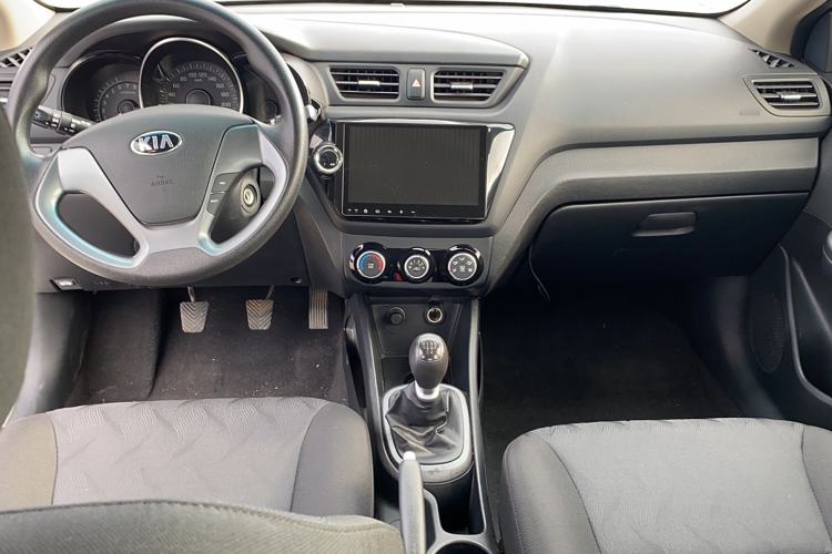 Used Kia K2 2015 Sedan 1.4L MT GLS
