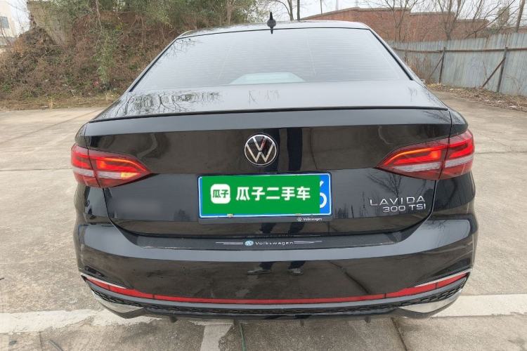 Used Volkswagen Lavida 2023 300TSI DSG Starry Sky Elite Edition
