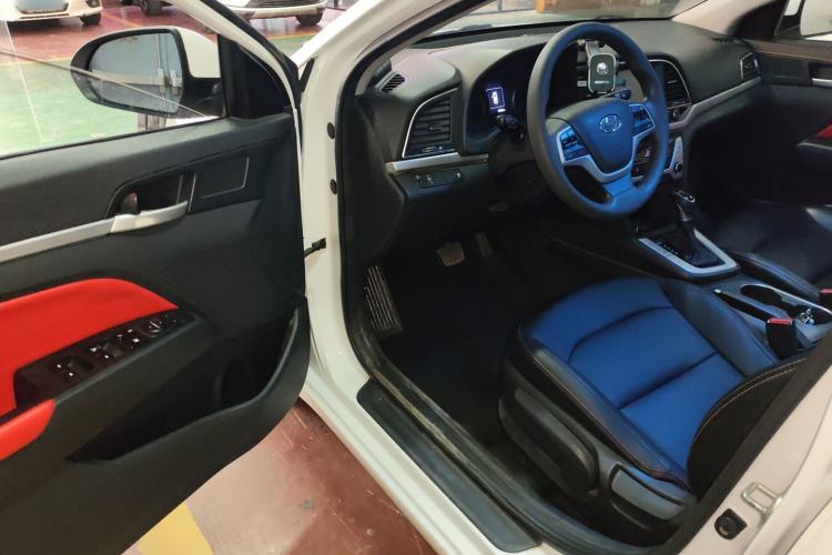 Used Hyundai Elantra (6th Generation / Lingdong) 2016 1.6L Automatic ZhiXuan – Elite Version