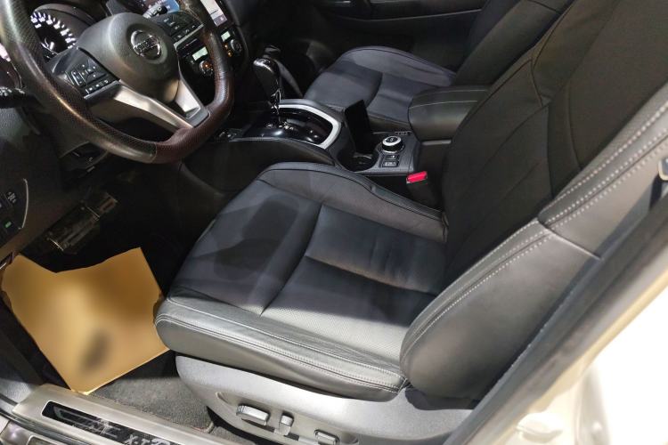 Used Nissan X-Trail 2017 2.5L CVT Luxury Edition 4WD
