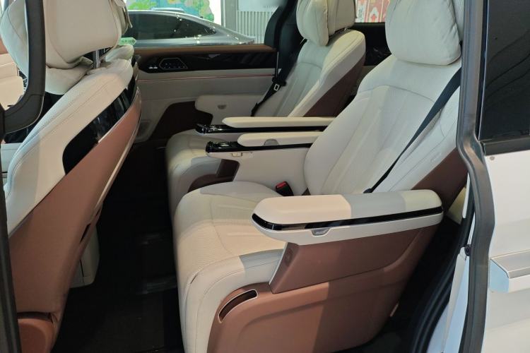 Used BYD Xia 2025 DM-i 1.5T 180km Excellence Model
