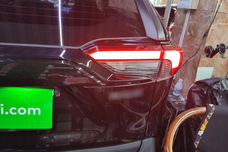 Used Toyota RAV4 2022 2.0L CVT Two-Wheel Drive Fashion Edition
