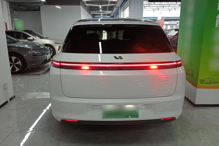 Used Li Auto L7 2023 Air model
