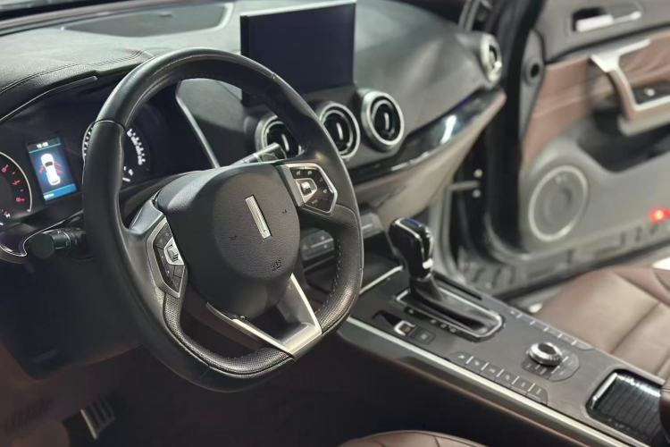 Used Wey VV5 2017 2.0T Ultra-Luxury Version