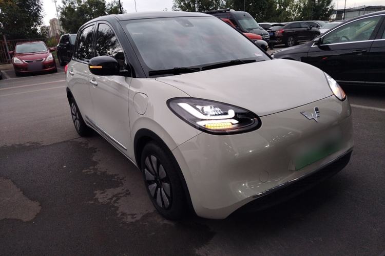 Used Wuling Bingo 2023 333 km Lingxi Connected+ Version

