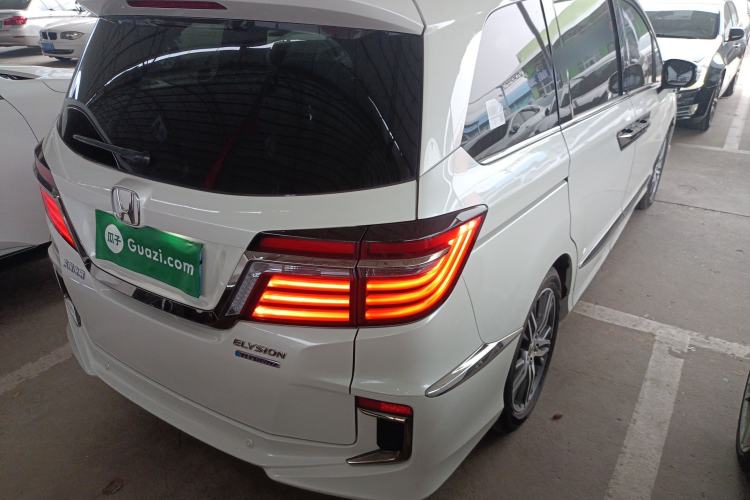 Used Honda Elysion 2019 2.0L Hybrid Comfort Edition
