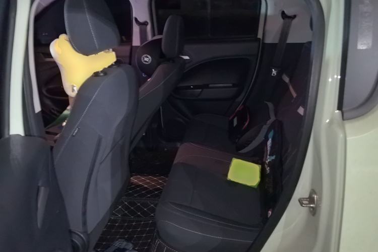 Used ORA White Cat 2022 Upgraded Model 305km Range Luxury Version Lithium-Ion Battery
