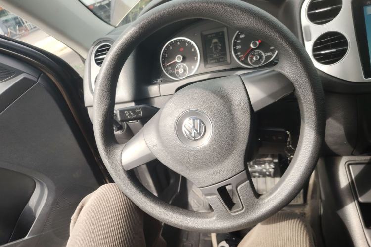 Used Volkswagen Tiguan 2016 280TSI Automatic Two-Wheel-Drive Silk Road Style Edition