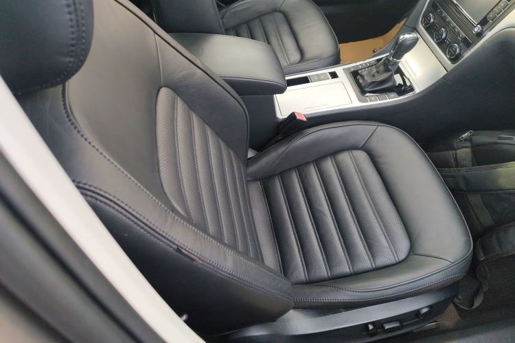 Used Volkswagen Passat 2013 1.8TSI DSG Prestige Edition