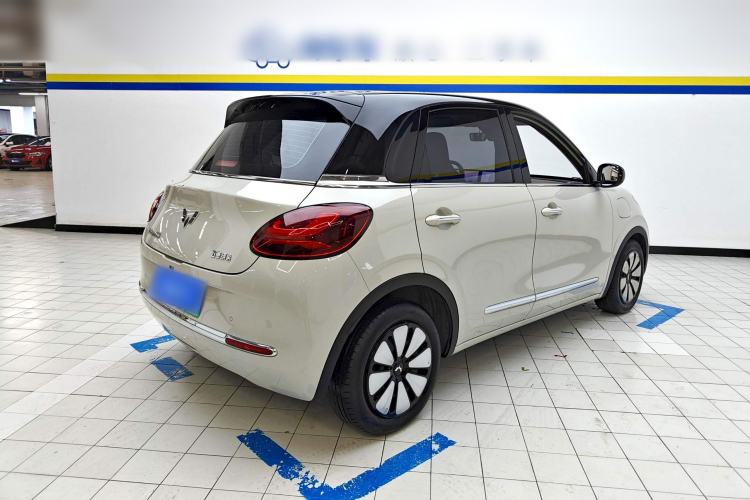 Used Wuling Bingo 2023 333 km Lingxi Connected+ Version
