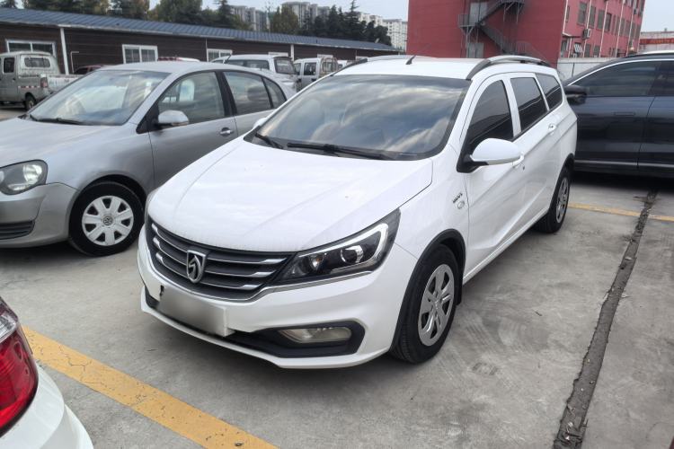 Used Baojun 310W 2017 1.5L Manual Comfort Model China V Standard