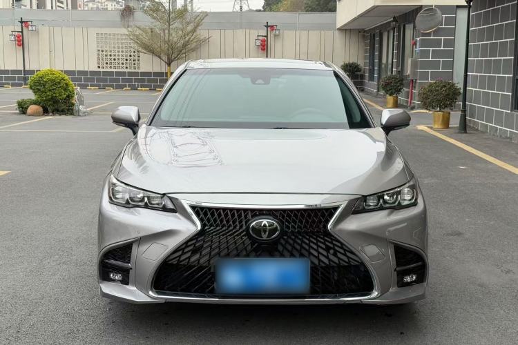 Used Toyota Avalon 2019 2.0L Luxury Edition China VI Standard